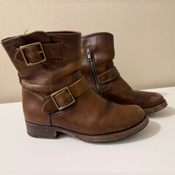 Frye Shoes - FRYE Vicky Engineer Boots